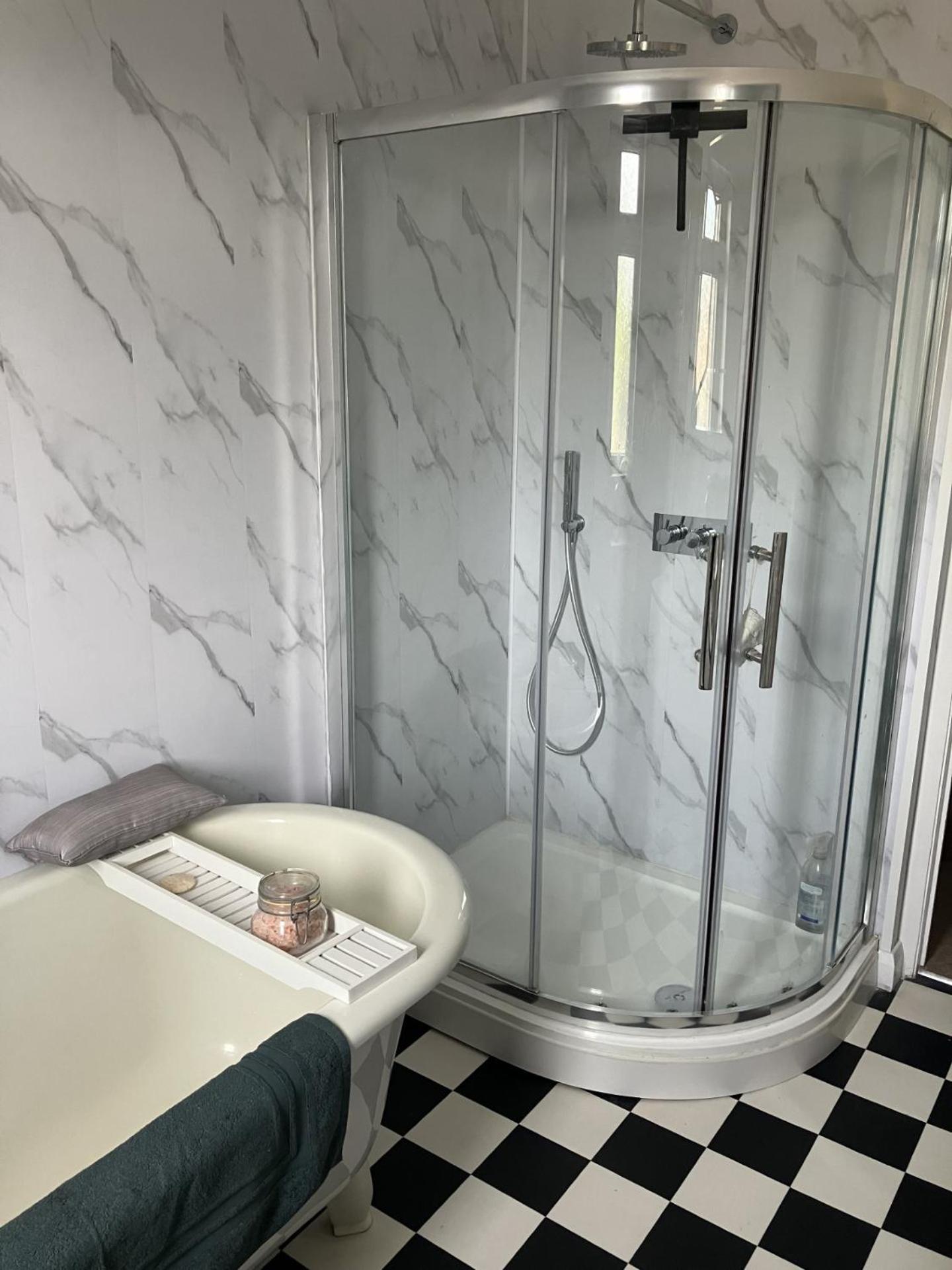 Our Beautifully Renovated Home 奇切斯特 外观 照片