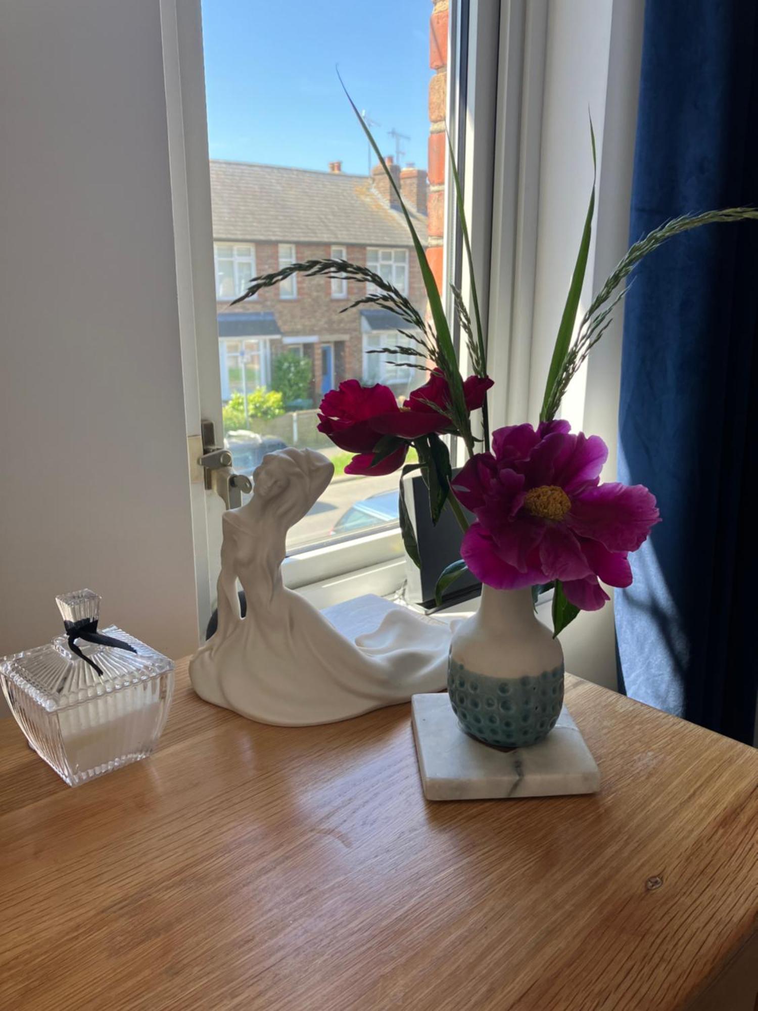 Our Beautifully Renovated Home 奇切斯特 外观 照片